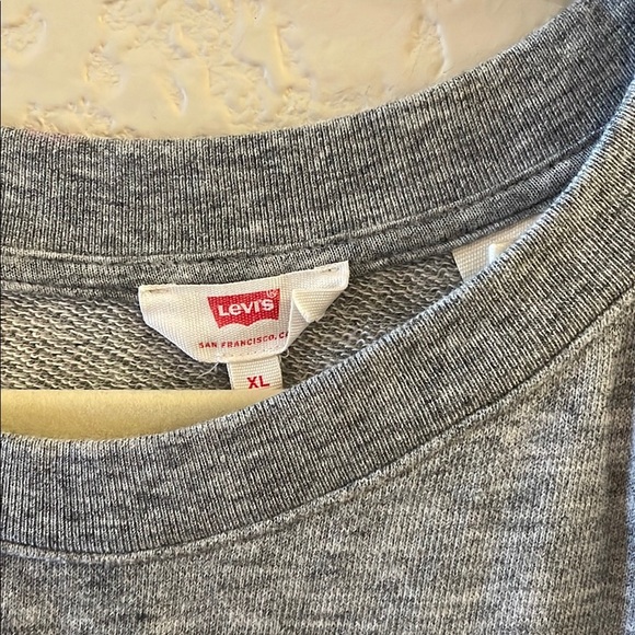 Levi's Gray Sweatshirt with Red Logo - Picture 2 of 4